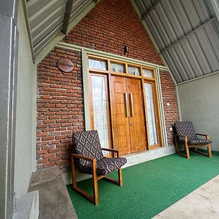Steps Garden Resort Негомбо Экстерьер фото