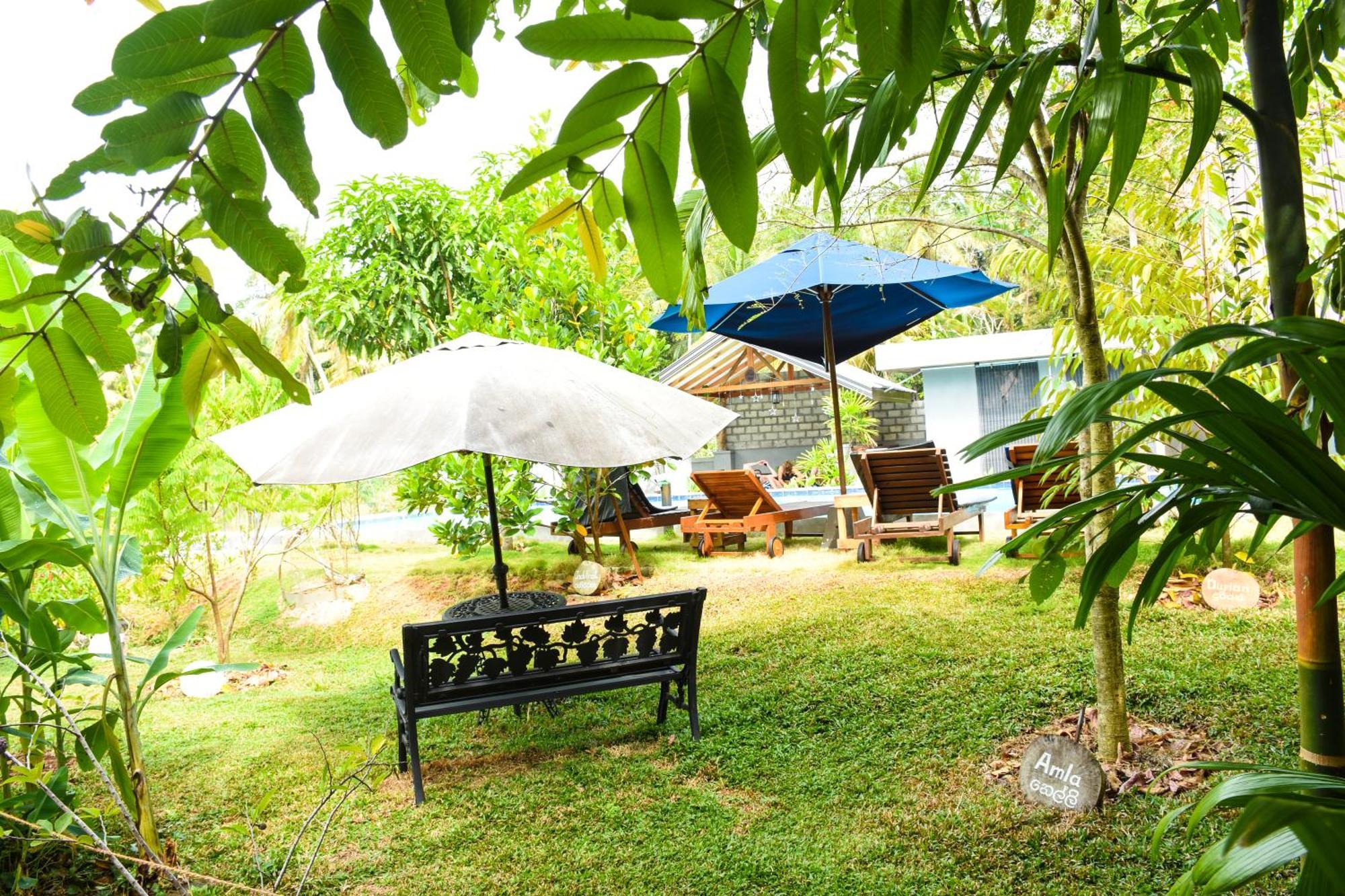 Steps Garden Resort Негомбо Экстерьер фото