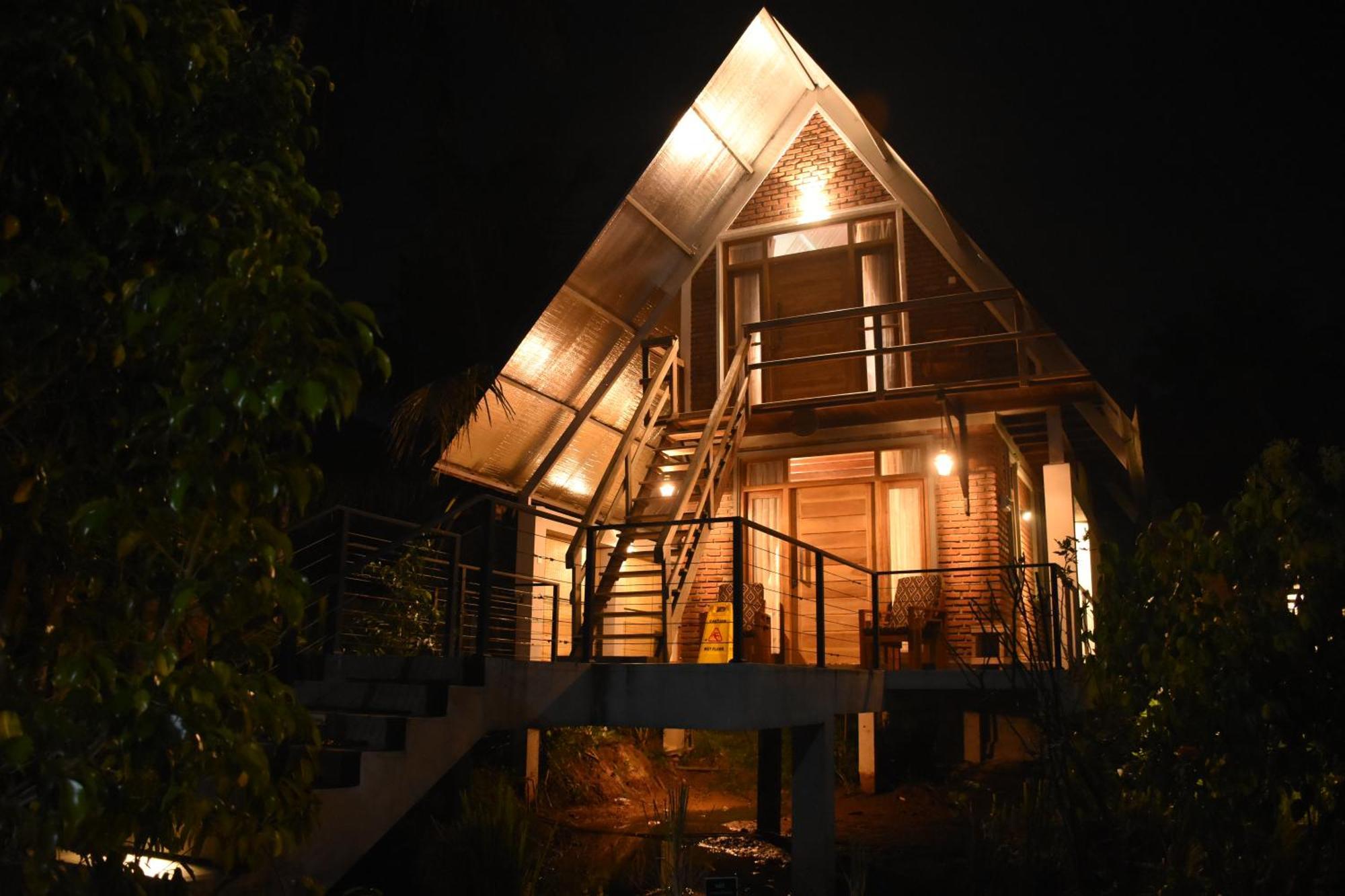 Steps Garden Resort Негомбо Экстерьер фото